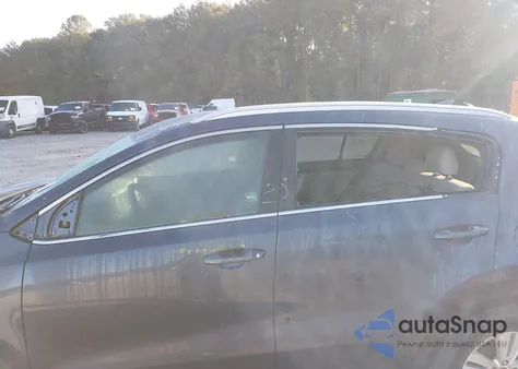 2019 Kia Sportage Lx z USA, uszkodzony, nr VIN KNDPMCAC8K7550912